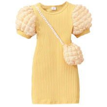 gelbes Strickkleid-Set mit Puffärmeln für Kinder und Tasche