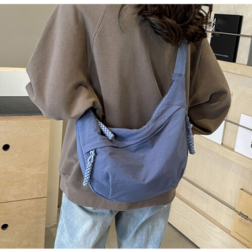 Borsa a tracolla BVXEEP in nylon per donna, grande e morbida. 2