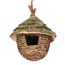 Handwoven Grass Birdhouse Natural Straw Outdoor Nest