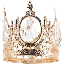 Lustre de cristal com luminária pendente de metal e vidro.