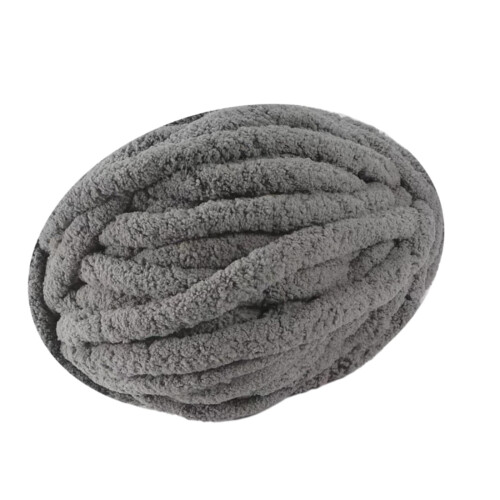 Gray Chunky Wool Yarn for Crocheting and Arm Knitting 1