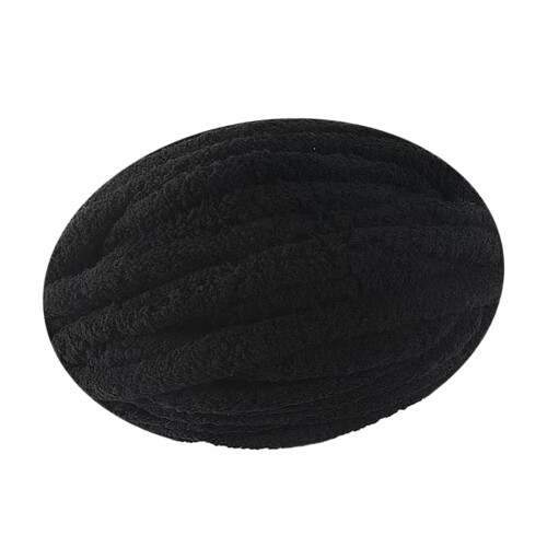 Black Chunky Polyester Yarn for Crocheting and Knitting 1