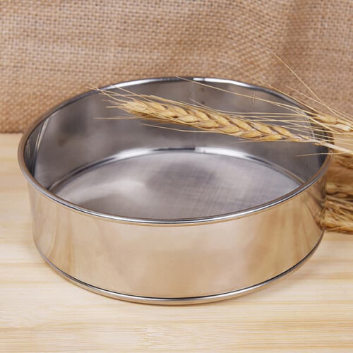 Tamis à farine pour la cuisson et les pâtes 2