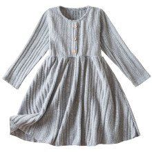 graues, langärmeliges Rippstrickkleid für Mädchen