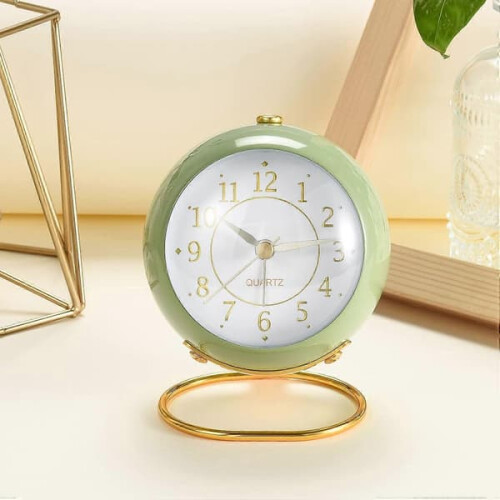 Analog Alarm Clock Retro Design Small Table Clock with 1