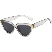 Cat-eye zonnebril voor dames, vintage zwart, klein montuur.