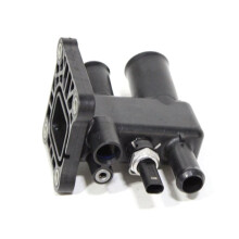 For Taurus 2015-2021 2014-2020 Engine Water Outlet Connector Adapter K2GE-8K556-AB, K2GE8K556AB