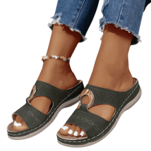 Dames instapsandalen, comfortabel, zacht gevoerd en antislip.