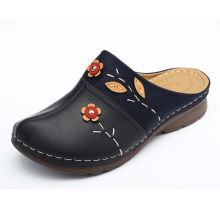 Damesandaler med blomstermønster og lukket tå, platåkile