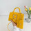 Bolsa transversal com alça superior, cor rosa, para ombro único. 8