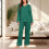 Conjunto de pijama feminino com decote em V, mangas compridas e calça. 1