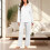 Conjunto de pijama feminino de manga comprida com decote em V e modelagem solta. 1