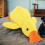 Brinquedo calmante para cães, com som de grasnado, para mastigar e abraçar, 25 cm (9,84 polegadas) 8