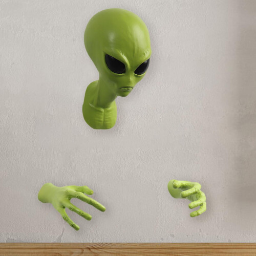 Alien wall sculpture decorative figurine for home office 2