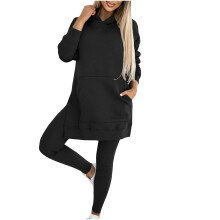 Conjunto feminino de moletom com capuz e leggings pretas (2 peças)
