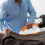 Dry Iron 1000W Lightweight with Adjustable Temperature 7