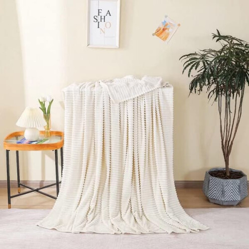 Fleece Blanket White 150x200 cm Soft Warm Microfiber Throw 1