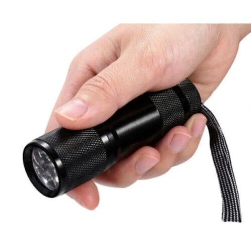 Red Light Flashlight 670nm 9LED for Low Vision 2