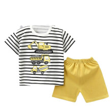 Conjunto de verano para niños pequeños, top amarillo estampado de manga corta y