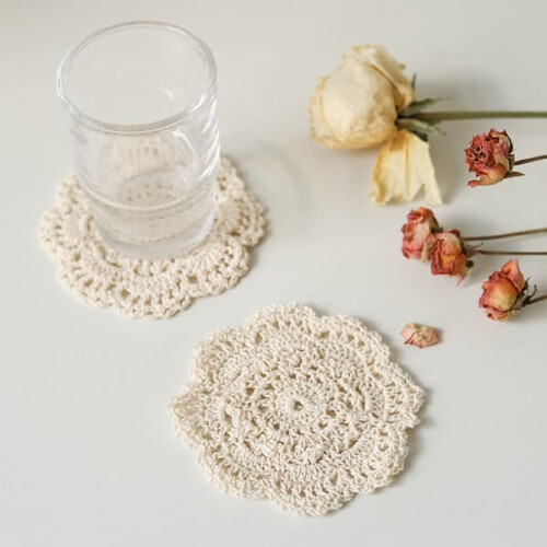 Crocheted round lace tablecloth handmade cotton 3 pcs 1