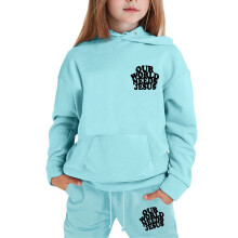 Conjunto de sudadera con capucha y pantalón azul claro para niños de 4 a 5 años.