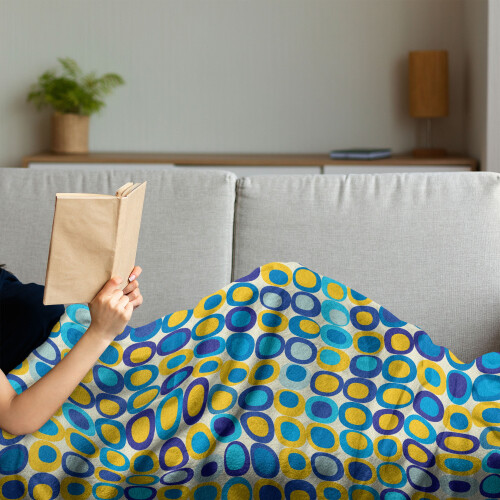 Flannel fleece throw blanket yellow blue grid pattern 2