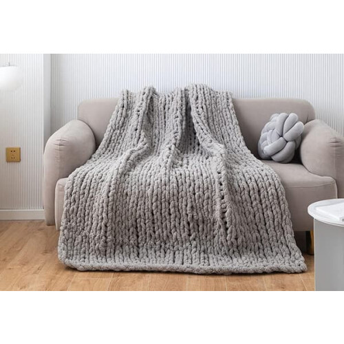 Chenille yarn for handmade blankets grey supersoft jumbo 1