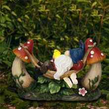 Solar Garden Decor for Outside,Resin Garden Gnomes Outdoor,Garden Statues Sculptures Decorations Gifts, Patio Home Decor