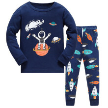 Kinderpyjama van katoen met planetenprint, lange mouwen.