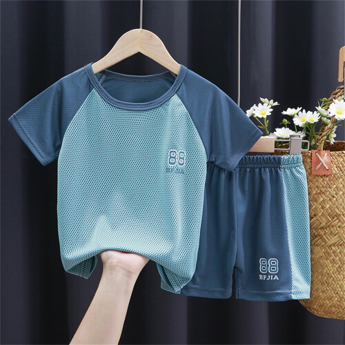 Conjunto de agasalho infantil de verão com shorts e mangas curtas 1