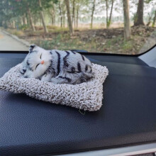 Plüschtier „Schlafender Hund“ als Auto-Armaturenbrett-Dekoration (1 Stück)
