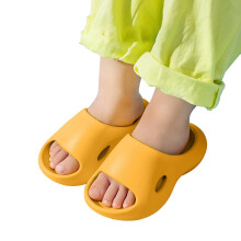 Children's summer flip-flops yellow 4-4.5 years