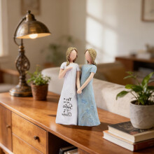 Freundschaftsfigur „Blaue Schwester“, handbemaltes Kunstharz, 14,5 cm