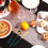 Ensemble nappe à pois et chemin de table à paillettes (2 pièces) 6
