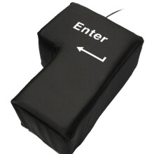Polštářek na klávesnici s velkým Enterem a USB