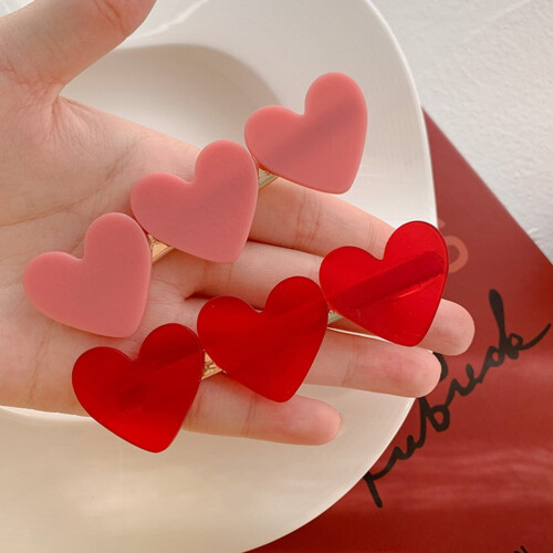 Pinzas para el cabello con forma de corazón, de plástico, 3 piezas