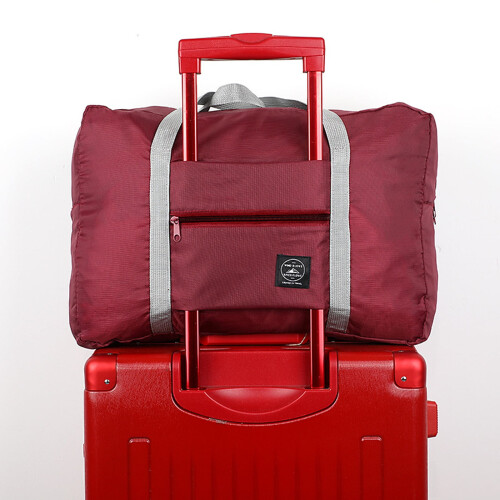 Borsa da viaggio pieghevole e resistente all'acqua, ideale per il weekend. 1