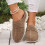 Sapatos femininos marrons confortáveis com biqueira acolchoada e sola grossa. 6