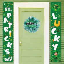 St. Patrick's Day car wreath green truck grille ornament