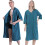 Robe masculina plus size com zíper frontal, decote em V e bolsos. 2