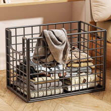 Panier à linge noir sur pied (1 pièce)