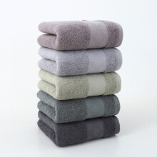 Ensemble de 5 serviettes de bain en coton épais, doux et absorbants.