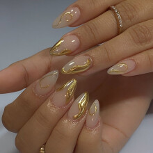 Uñas postizas francesas color almendra brillante (24 unidades)