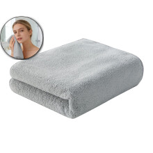 Coral Velvet Face Towel – 28.35 x 13.78 in Thickened, Ultra-Soft & Highly Absorbent Polyester Washcloth for Adults, Quick-Drying with Hanging Loop
