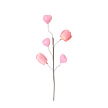 Arranjo floral em formato de coração para o Dia dos Namorados