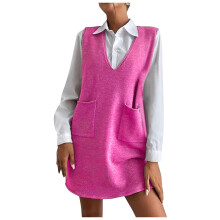 Women's Cable Knit Sleeveless Vest Red M