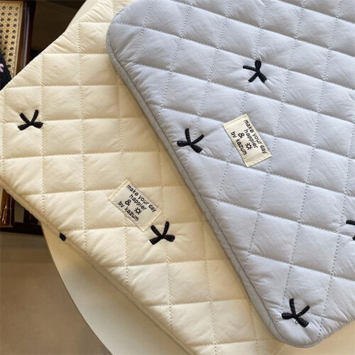Laptophoes met strikdesign (13-15 inch) 2
