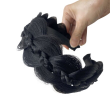 Bandeau tressé en fibre synthétique à motif arête de poisson (1 pièce)