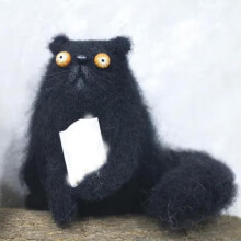 Gato de feltro de lã feito à mão, peça única e macia.