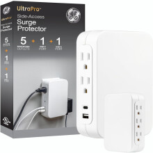 Přepěťová ochrana UltraPro5 do zásuvky s USB-A a